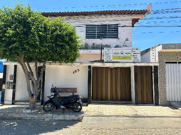RUA DOUTOR ADOLFO BEZERRA SAMPAIO, N. 185, 0