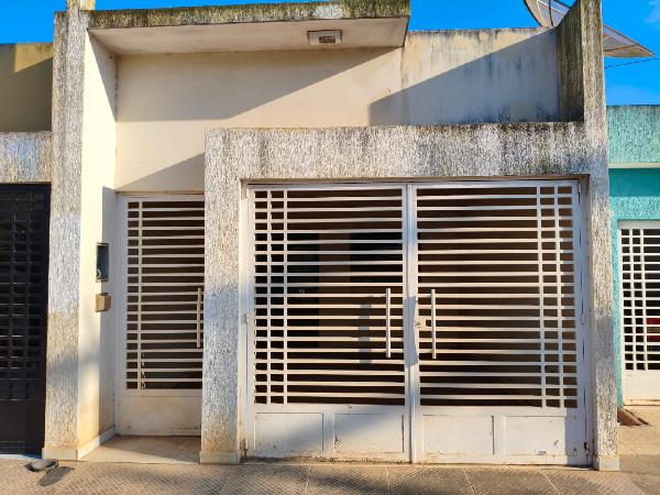 RUA B, N. 36, LOTE 04C QUADRA A CASA 36