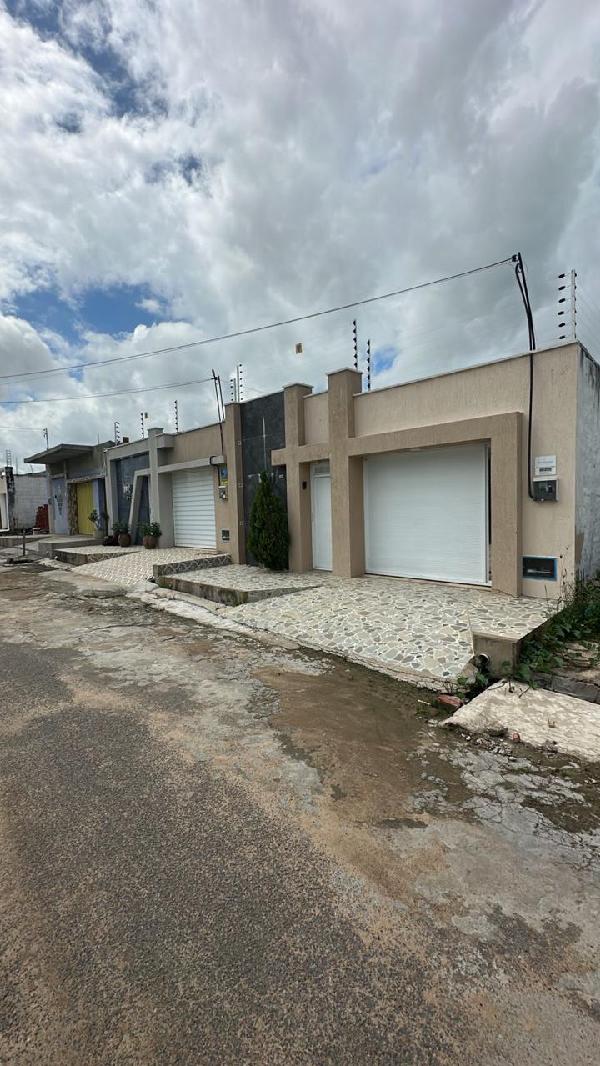 AVENIDA ANA VIVINA BEZERRA MOREIRA, N. 191, LT 22-B QD 14