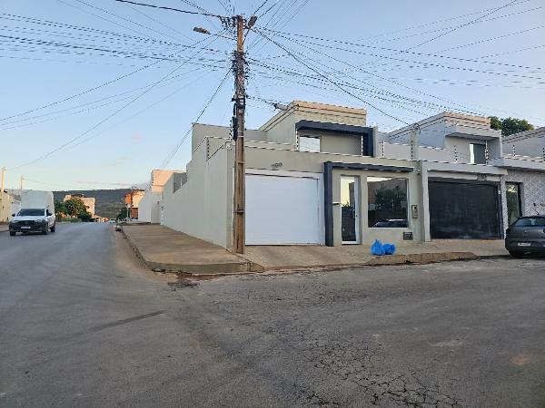 RUA OTAVIO MANGABEIRA, N. 260, LT 09 10 QD 08