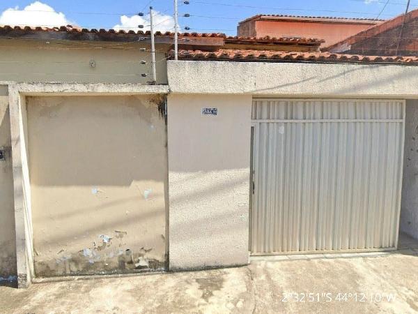 RUA 23, N. 44, LT 44 QD 40