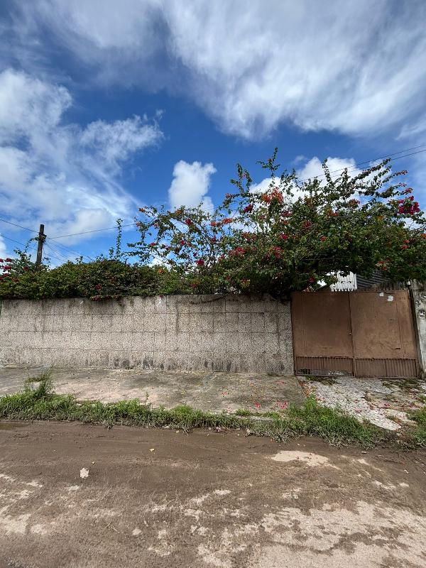 RUA FLORENTINO OLIMPIO DOS SANTOS, N. 275, QD 20
