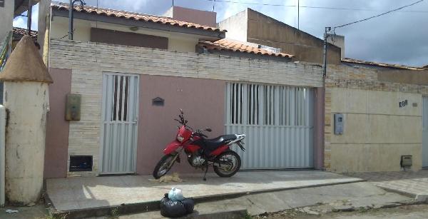 RUA ADEMAR MESSIAS ARAGAO, N. 158,