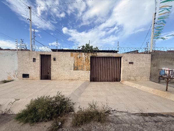 RUA CESARINA LEITE, N. 17, QUADRA 38, LOTE 17