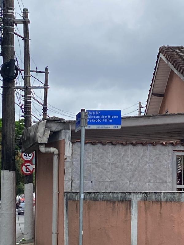 R DOUTOR ALEXANDRE ALVES PEIXOTO FILHO, N. 204