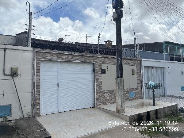RUA ALAN CASTELO, N. 64, LT 24 QD A