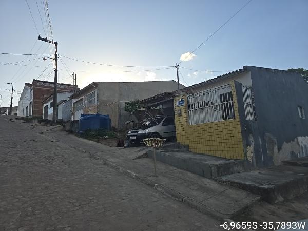 RUA SISINIA VITORIO SERAFIM, N. SN, LT 07