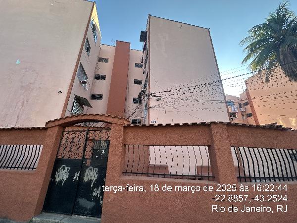 AVENIDA DOM HELDER CAMARA, N. 1475, Apto 301, BL 01