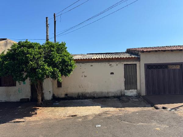 RUA MATO GROSSO, N. 2134, QD 17 LT 01 E 02
