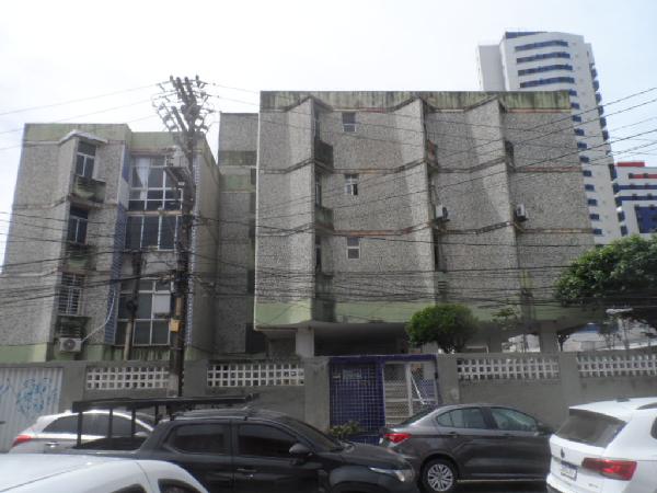 AVENIDA DOUTOR JOSE AUGUSTO MOREIRA, N. 1674, Apto 302, BL A-2