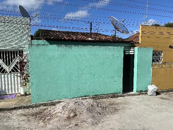 RUA FRANCISCA CÂNDIDA DE OLIVEIRA, N. 303, LT0379