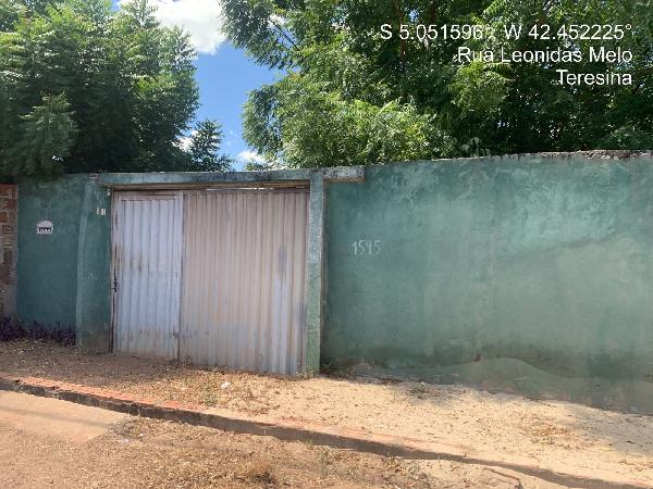 RUA LEONIDAS MELO, N. 1595,