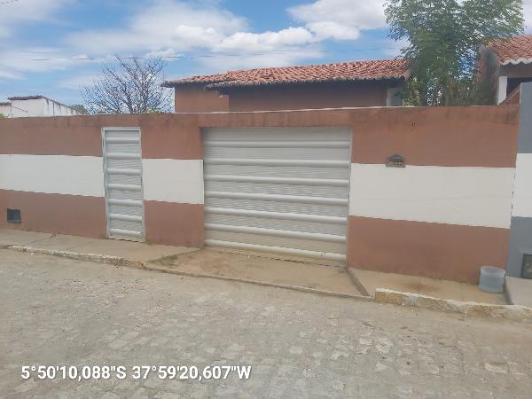 RUA RAIMUNDO FERNANDES, N. 581,