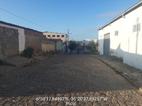 RUA MANOEL HENRIQUES DA COSTA, N. 210, UNI 01