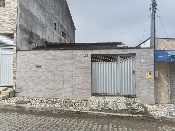 RUA A, N. 29, ÁREA 01, QD C