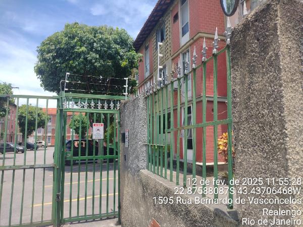 RUA BERNARDO DE VASCONCELOS, N. 1595, Apto 304, BL 02