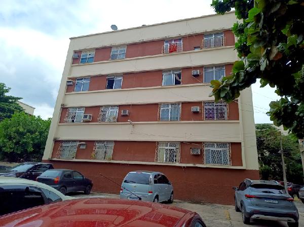 RUA MINISTRO PINTO DA LUZ, N. 75, Apto 203, BL 07, QD B