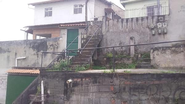 RUA JOSE DOS SANTOS ANDRADE, N. 111, QD C LT 10 CS 01