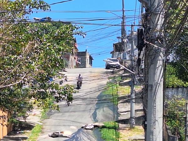 RUA SURUI, N. 857, CS AO FUNDO