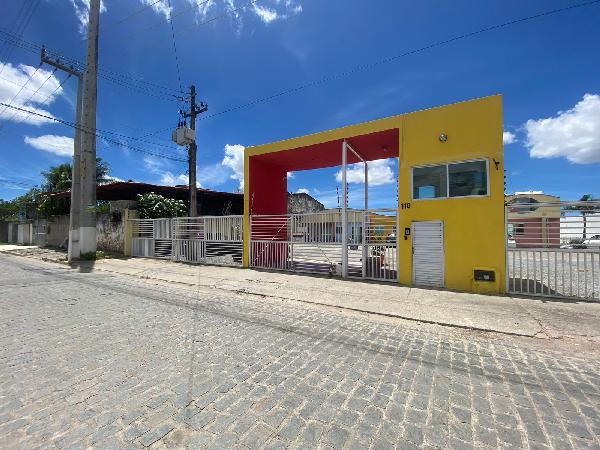 RUA EM PROJETO, N. 110, CS 30 BL 02