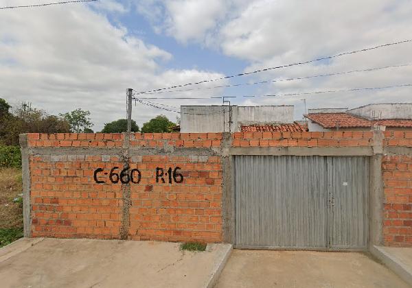 RUA 16, N. 660, QD 16 LOTE 04
