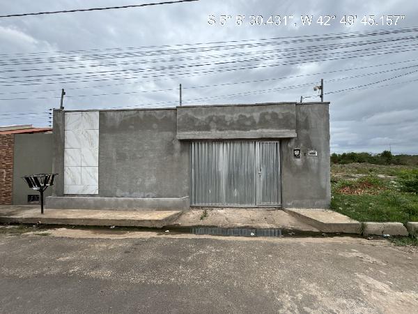 RUA 18, N. 775, QD 50 LT 16