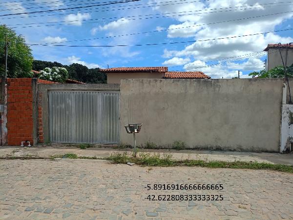 RUA NOVE, N. SN, LT 09, QD B1, LOT SERRAGEM