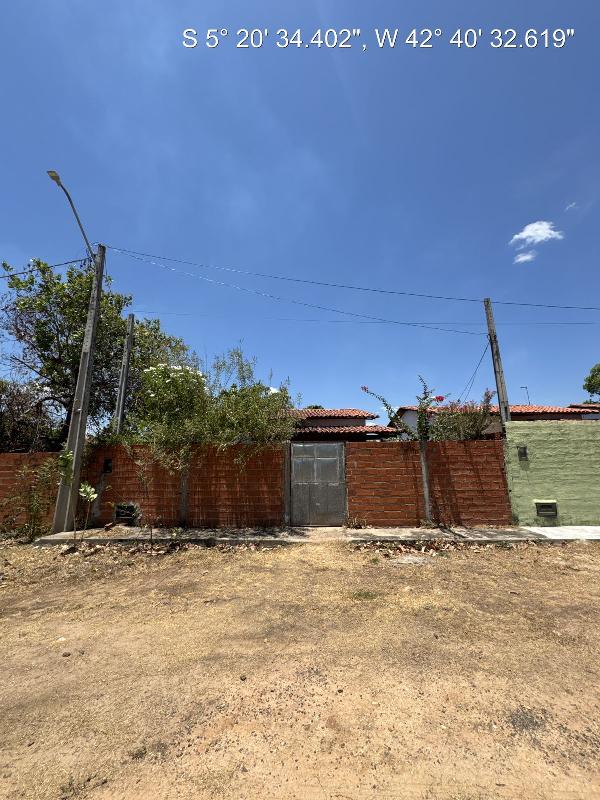 R CESAR DOS SANTOS BRITO, N. 1123,