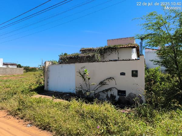 RUA REGINALDO ALVES BEZERRA, N. 522, LT 06 QD P2
