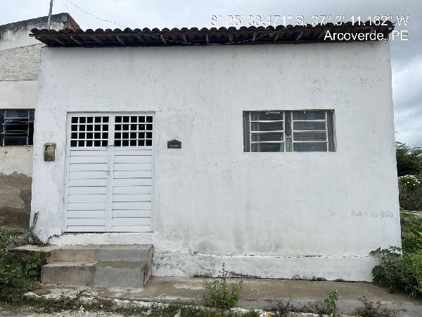 RUA IVANY DOURADO RODRIGUES BRADLEY, N. 37,