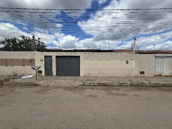 RUA HUMMER, N. 50, QD 32 LT 28