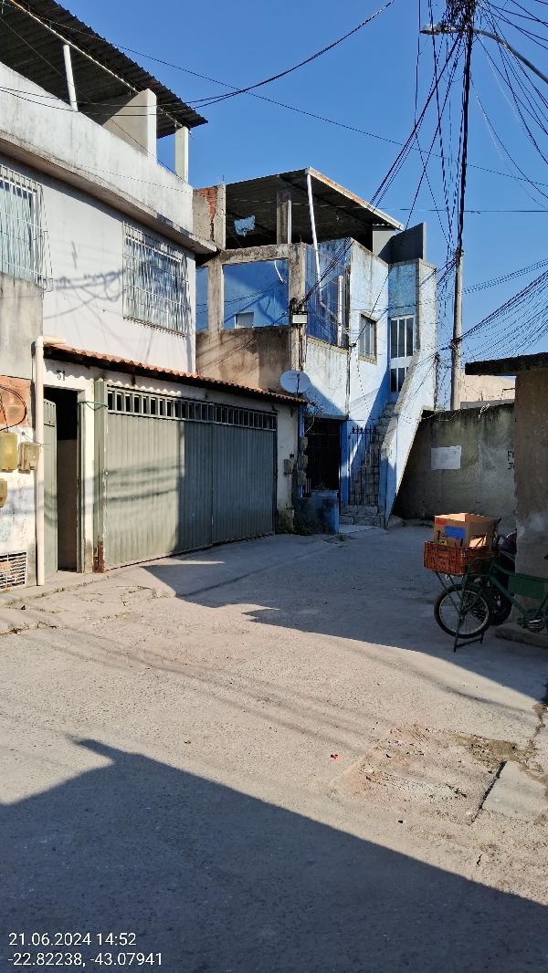 RUA ELVIRA DAS DORES, N. 175, CS 01 LT 16 QD 07