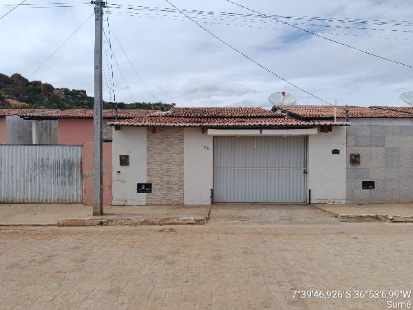 RUA ESAU ANTÔNIO DE FREITAS, ANT RUA PROJETADA 05, N. SN, QUADRA 127 LOTE 0497