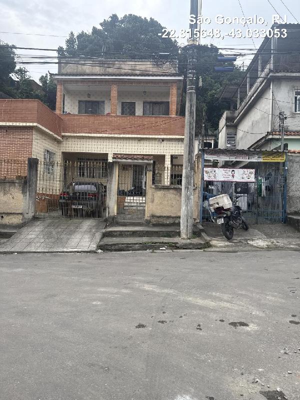 RUA EDUARDO RODRIGUES, N. 200, CS 03