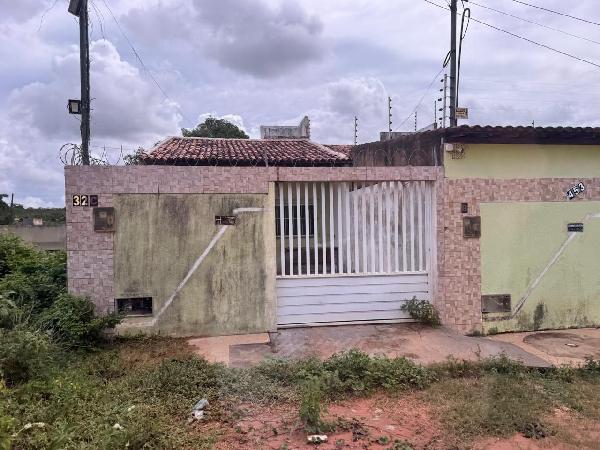 RUA B, N. 32A, QD11