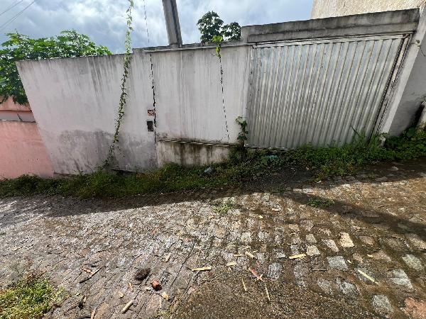 TRAVESSA JAIME VICENTE PEREIRA FILHO, N. 28,