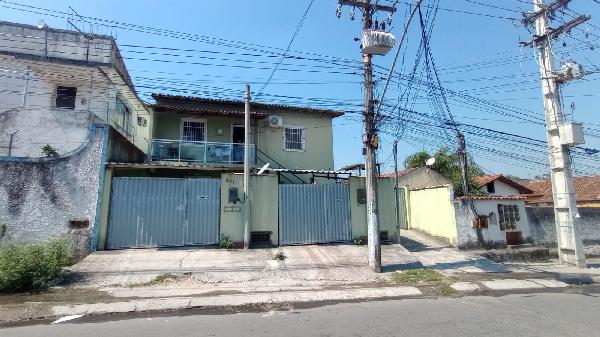 ESTRADA DAS PEDRINHAS, N. 491, CASA 02