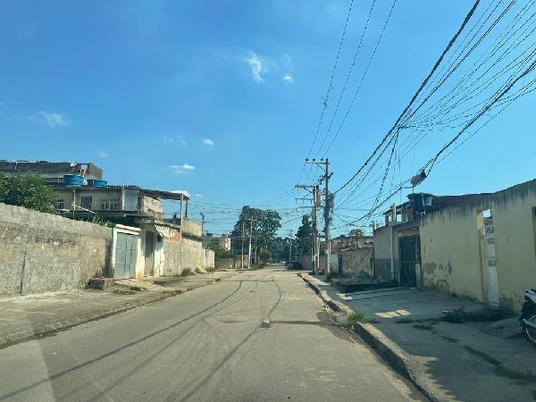 RUA REDENTOR, N. 301, CS 06 QD 13 LT 05