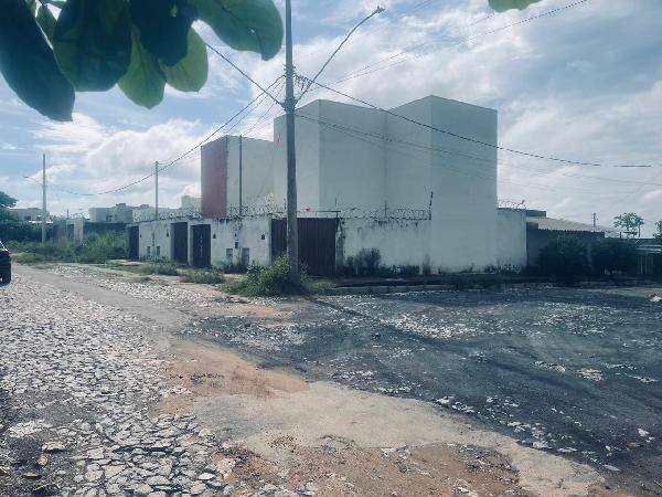 AVENIDA CHIQUITA CHAVES, N. 1371, CASA 01, PAVIMENTO TERREO, BLOCO 01