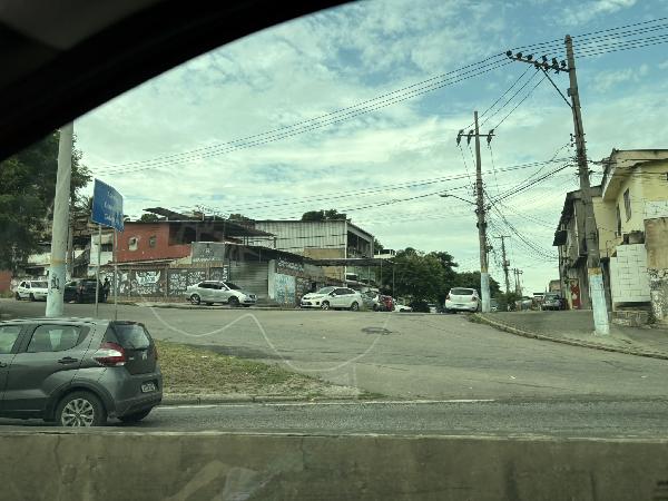 RUA CARUNA, N. 722, LOJA A
