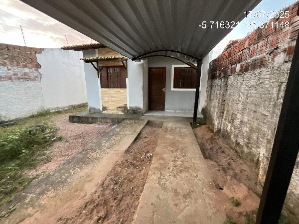 RUA JOAO ARGEMIRO DAS FLORES, N. 86, LT 01 C QD 32