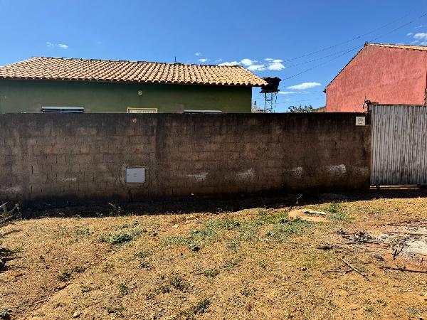 RUA 19, N. SN, QD 18, LT 11A