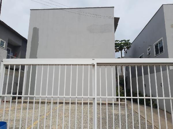 RUA RENIS ESPINDOLA FREIRE, N. 260, Apto 102,