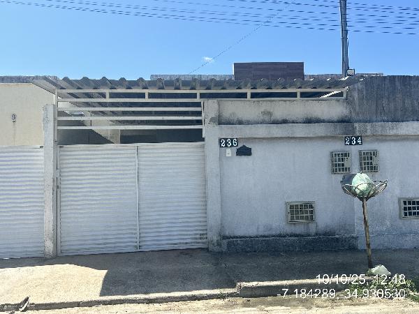 RUA ESTUDANTE HUMBERLUCIO S DE OLIVEIRA JUNIOR, N. 234, CS 236