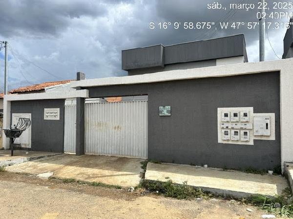 RUA 356, N. SN, Apto 03, LT 18 QD 525