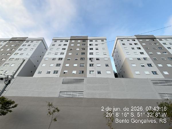 RUA JOSE LUNELLI, N. 300, Apto 302, BL 03, BOX 87
