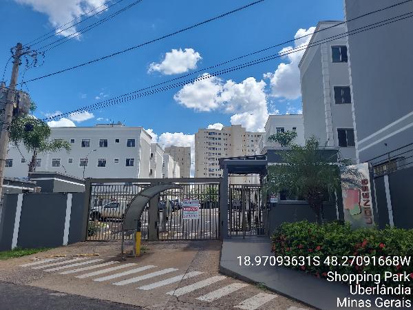 RUA ORIDES FERREIRA, N. 370, Apto 303, BL 07 BOX 214