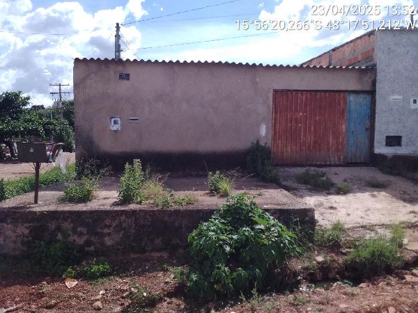 RUA 20, N. SN, QD 25, LT 72