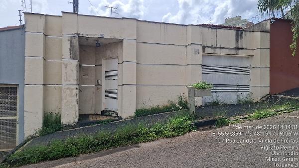 RUA JANDYRO VILELA DE FREITAS, N. 96, LT 2-B, QD 44