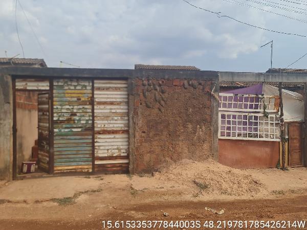 RUA 10, N. 2061, LT 33, QD 52